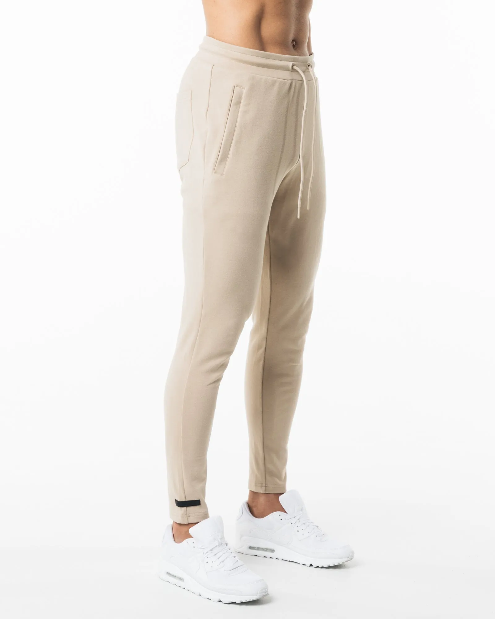 Identity Jogger - Linen