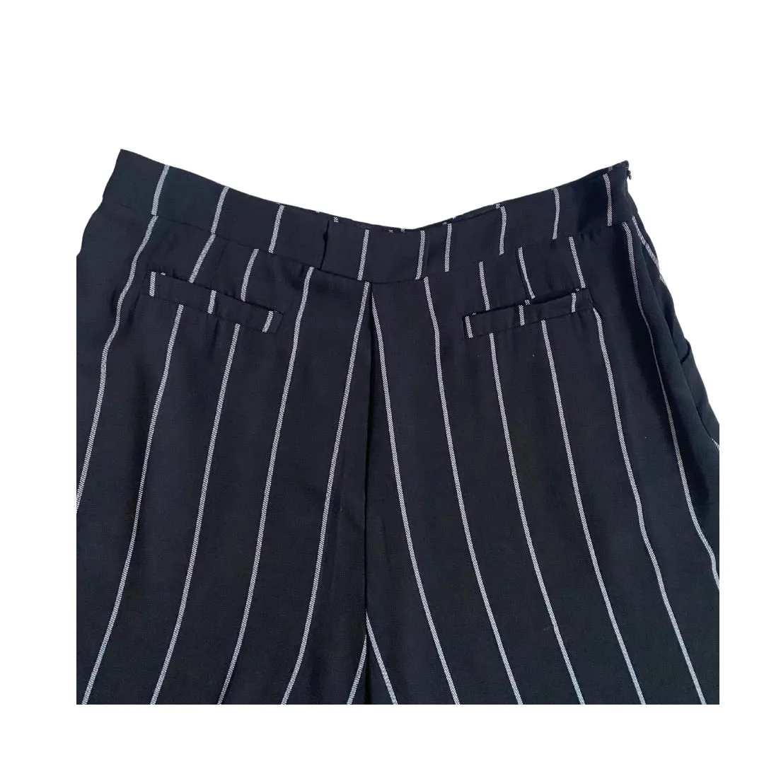 Pinstripe Asymmetric Long Shorts Culottes Black SIZE XL